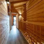 4b בקתה יאניג